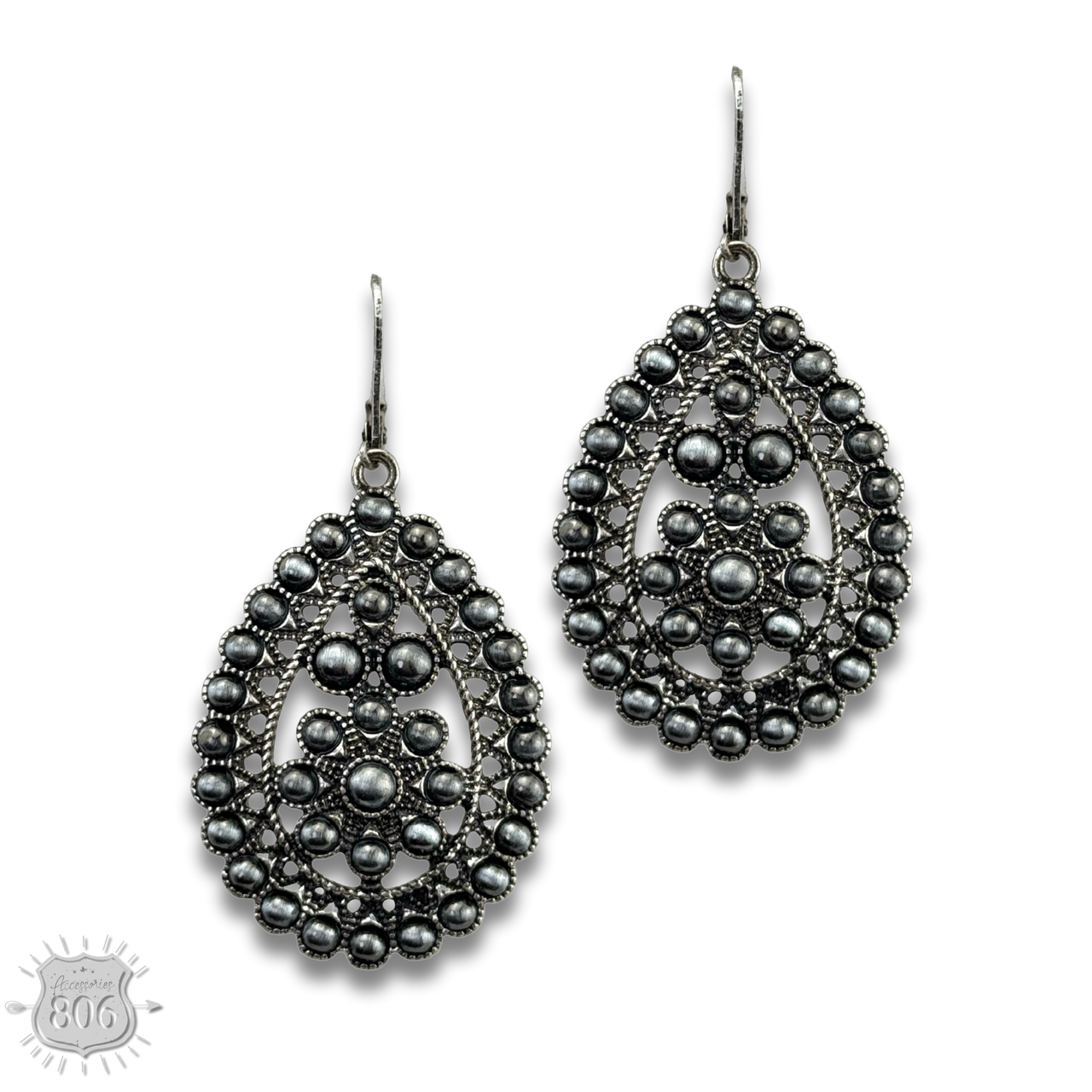 Burnished silver scalloped teardrop earring