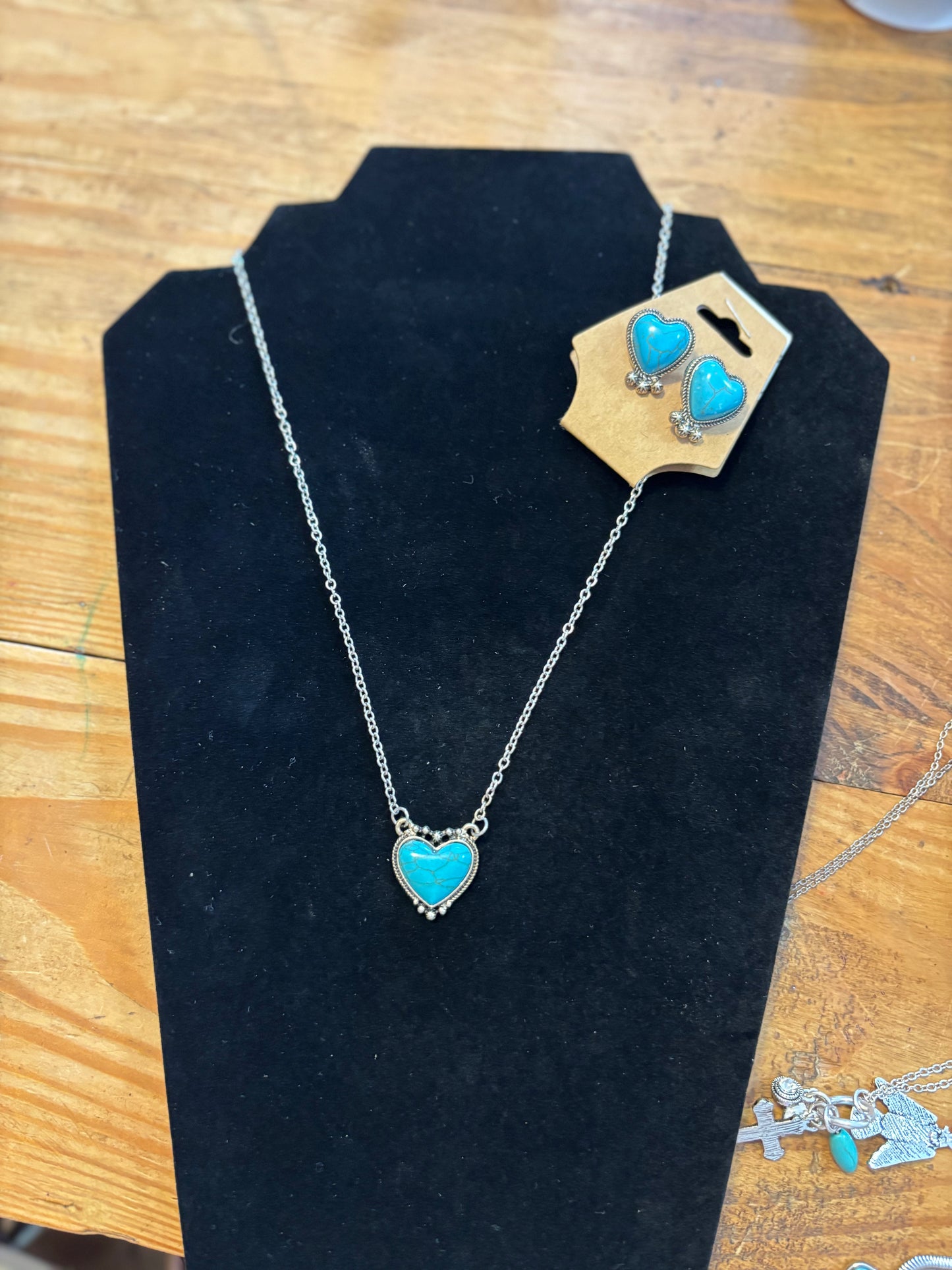 Turquoise heart set