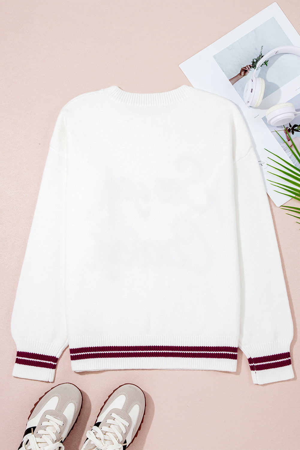 Peach Blossom Letter Embroidered Graphic Sweater