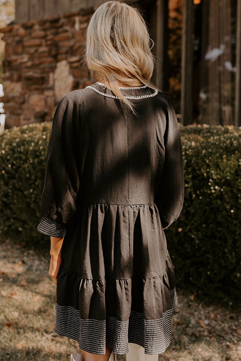 Jungle Green Contrast Stitched V Neck 3/4 Sleeve Swing Mini Dress