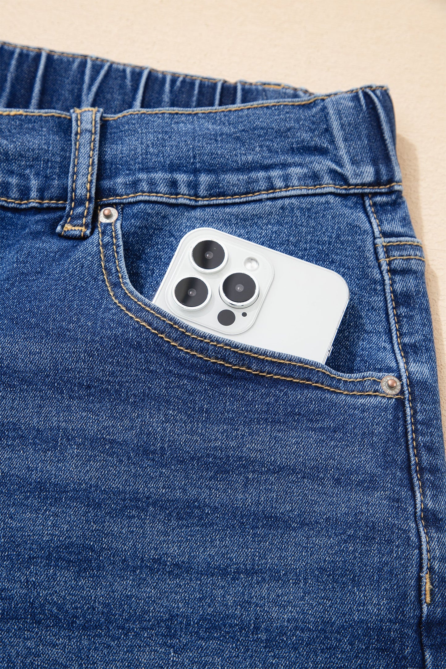 Light Blue Acid Wash Contrast Lace-up Plus Size Jeans