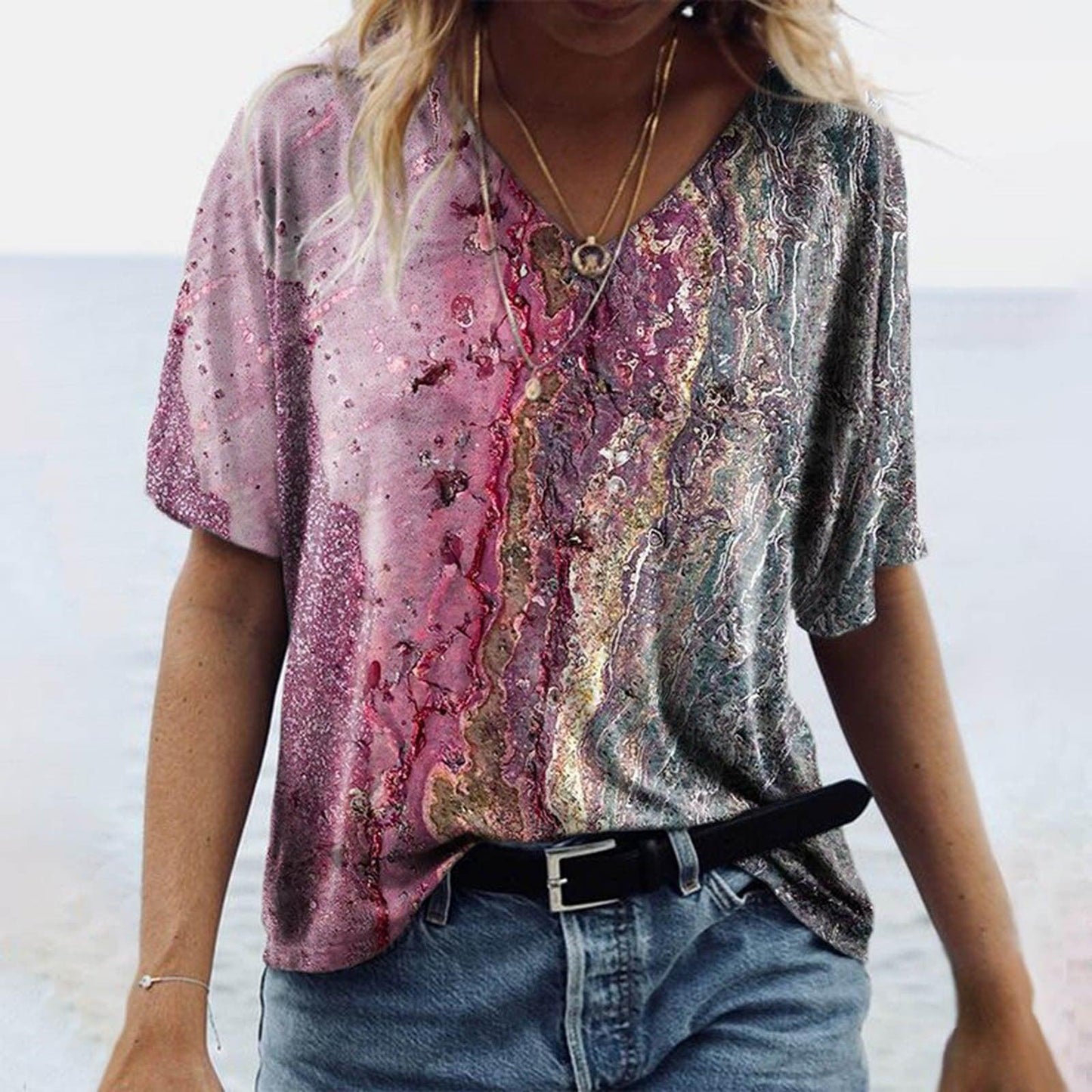 Women's Spring Glitzy V-Neck Short Sleeved Marble Print Top