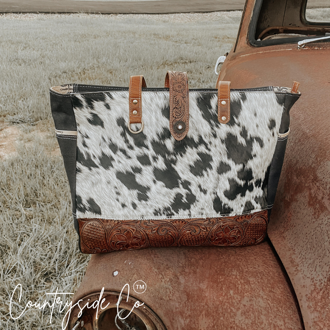 Darby Cowhide Carry All Overnight Bag