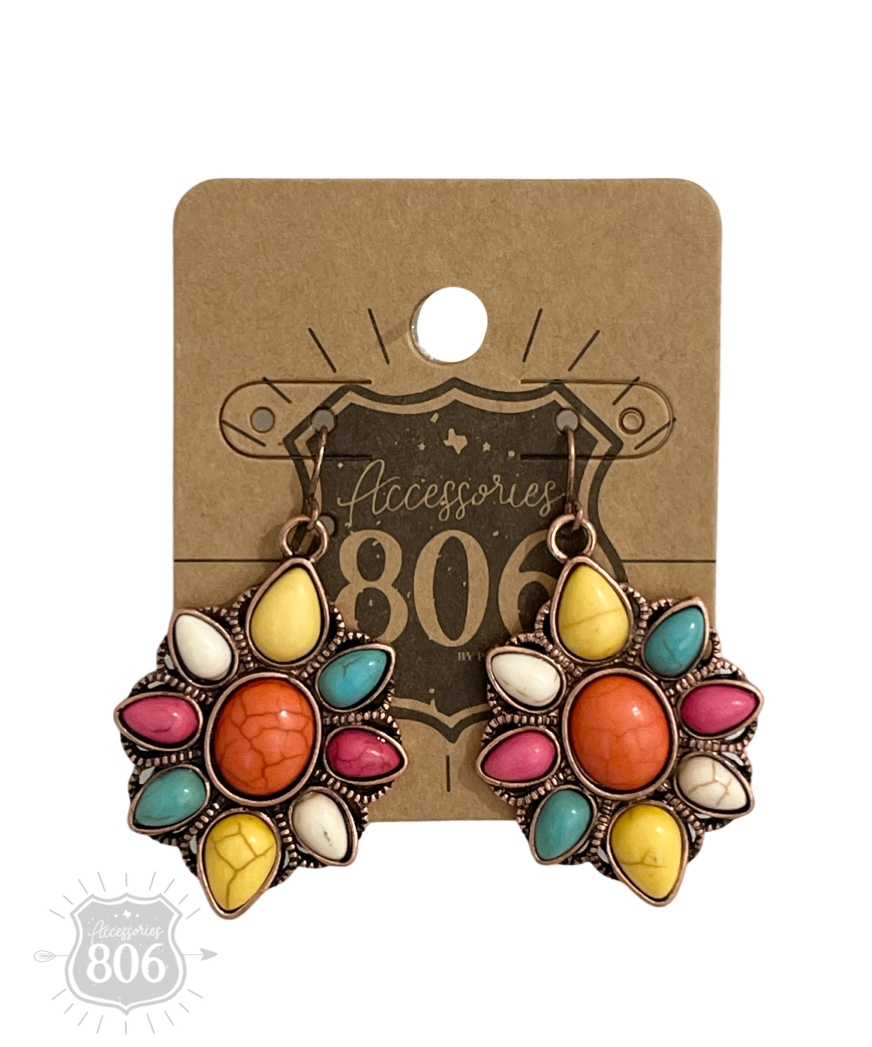 Decorative stone flower earring