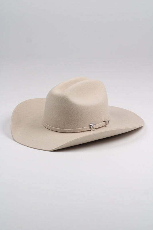 The Mustang - Cream