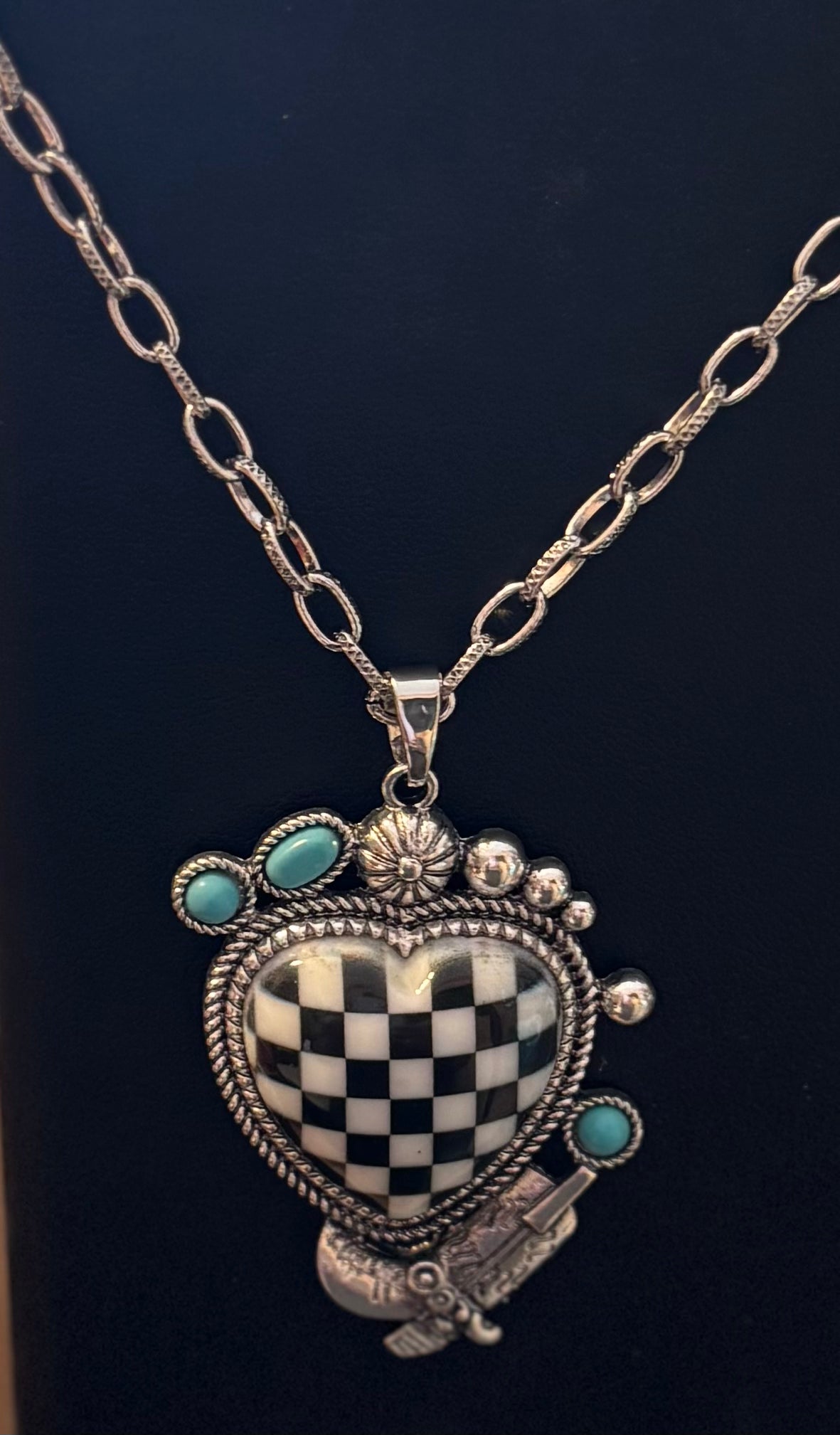 Checkered heart