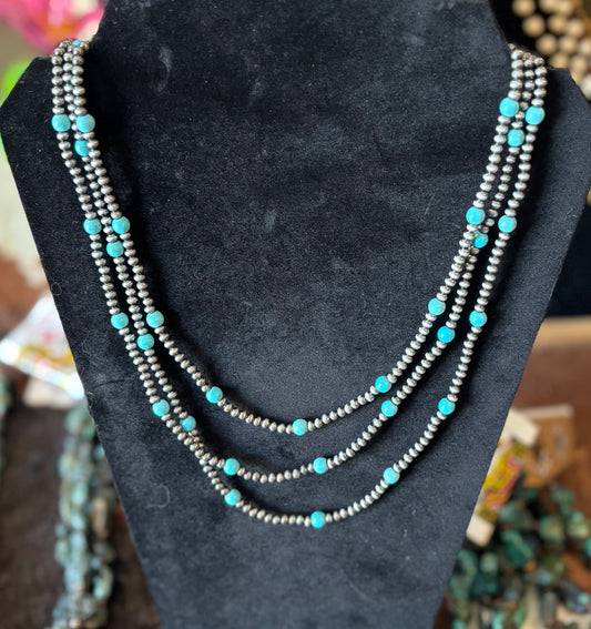 Triple strand with turquoise