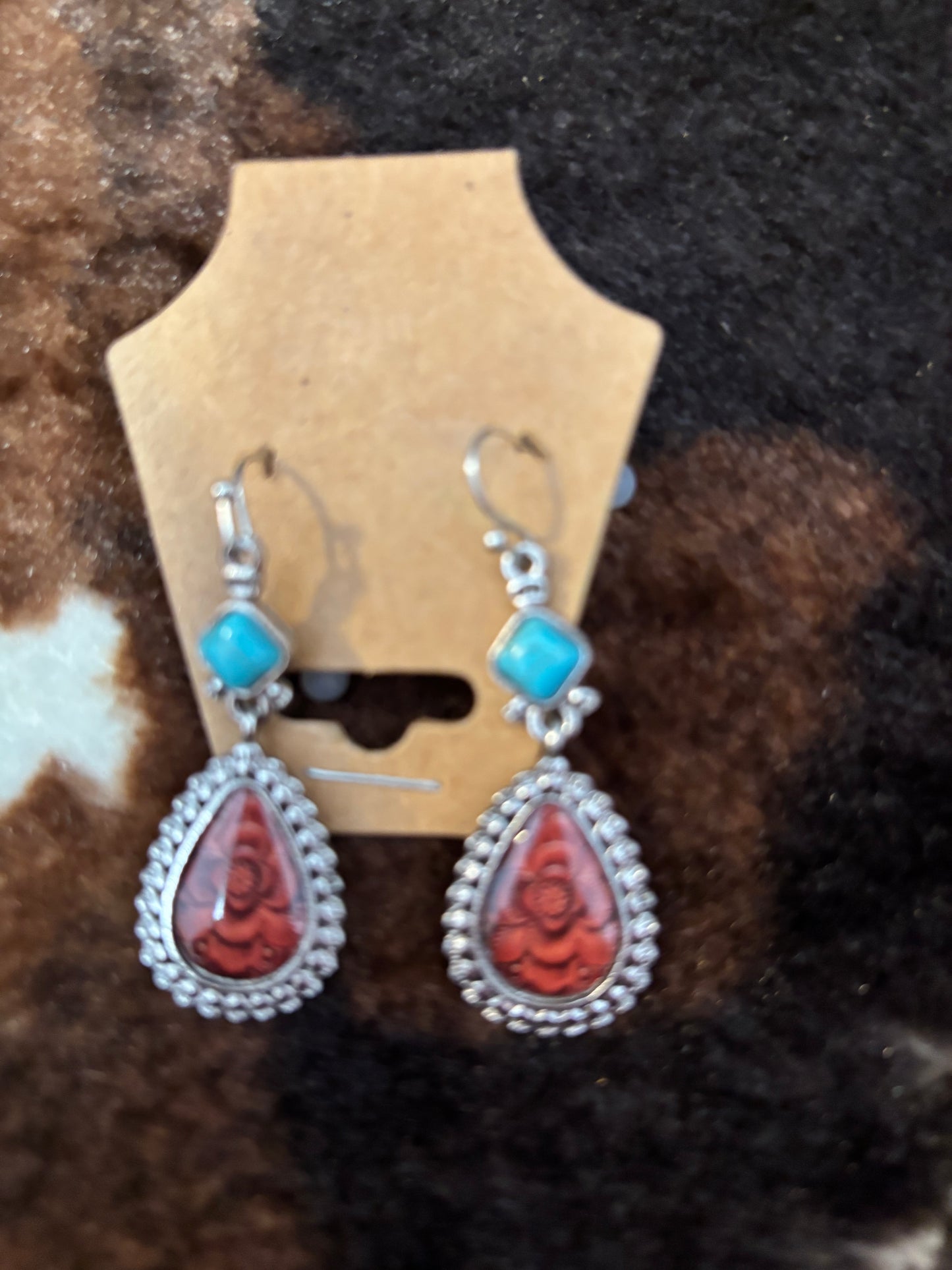 Brown teardrop turquoise