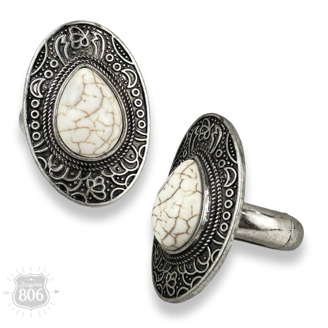 Etched oval stone ring
