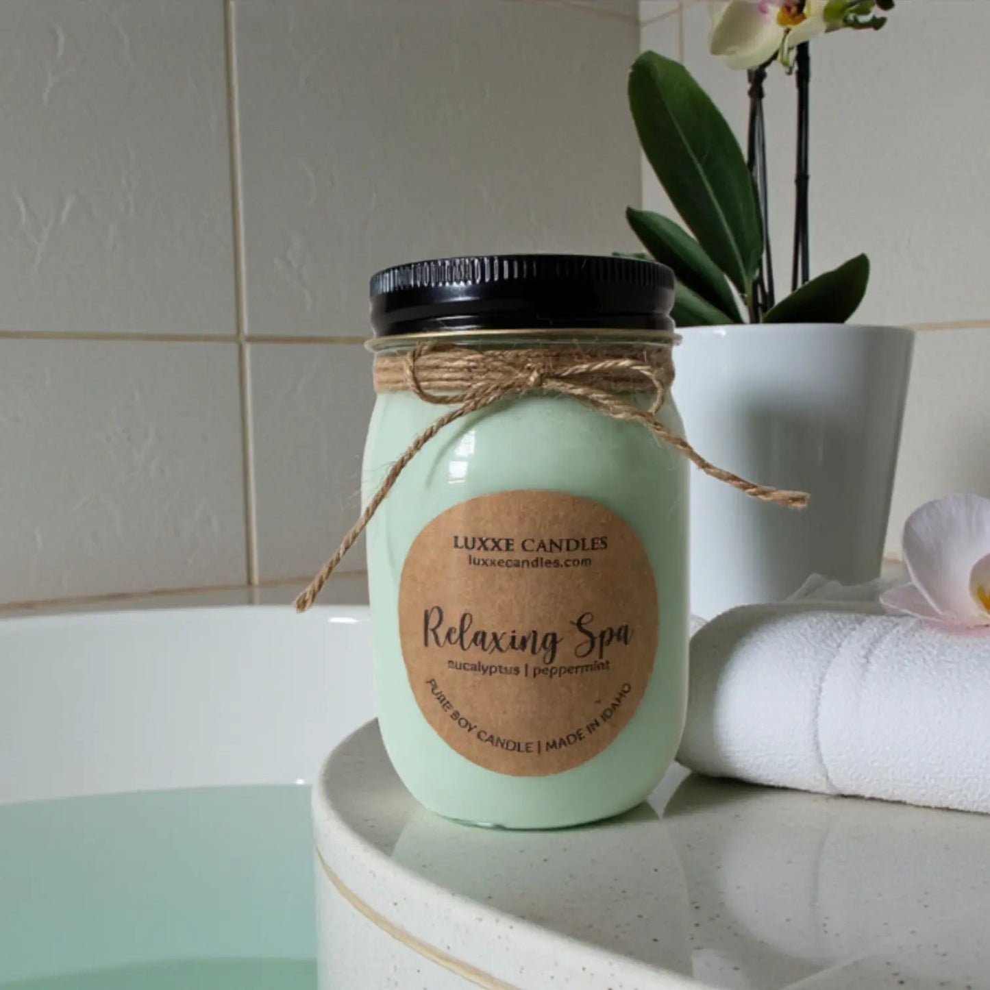 Relaxing Spa Eucalyptus and Mint Candle | Organic Soy Candle