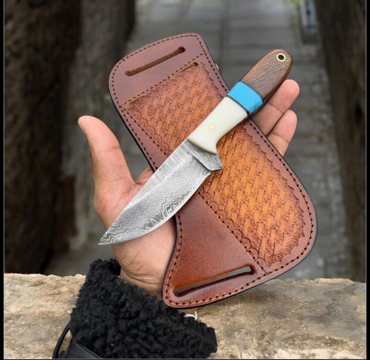 Western Knife and Sheath Set – Damascus Steel Blade with Resin Handle & Leather Belt Loop