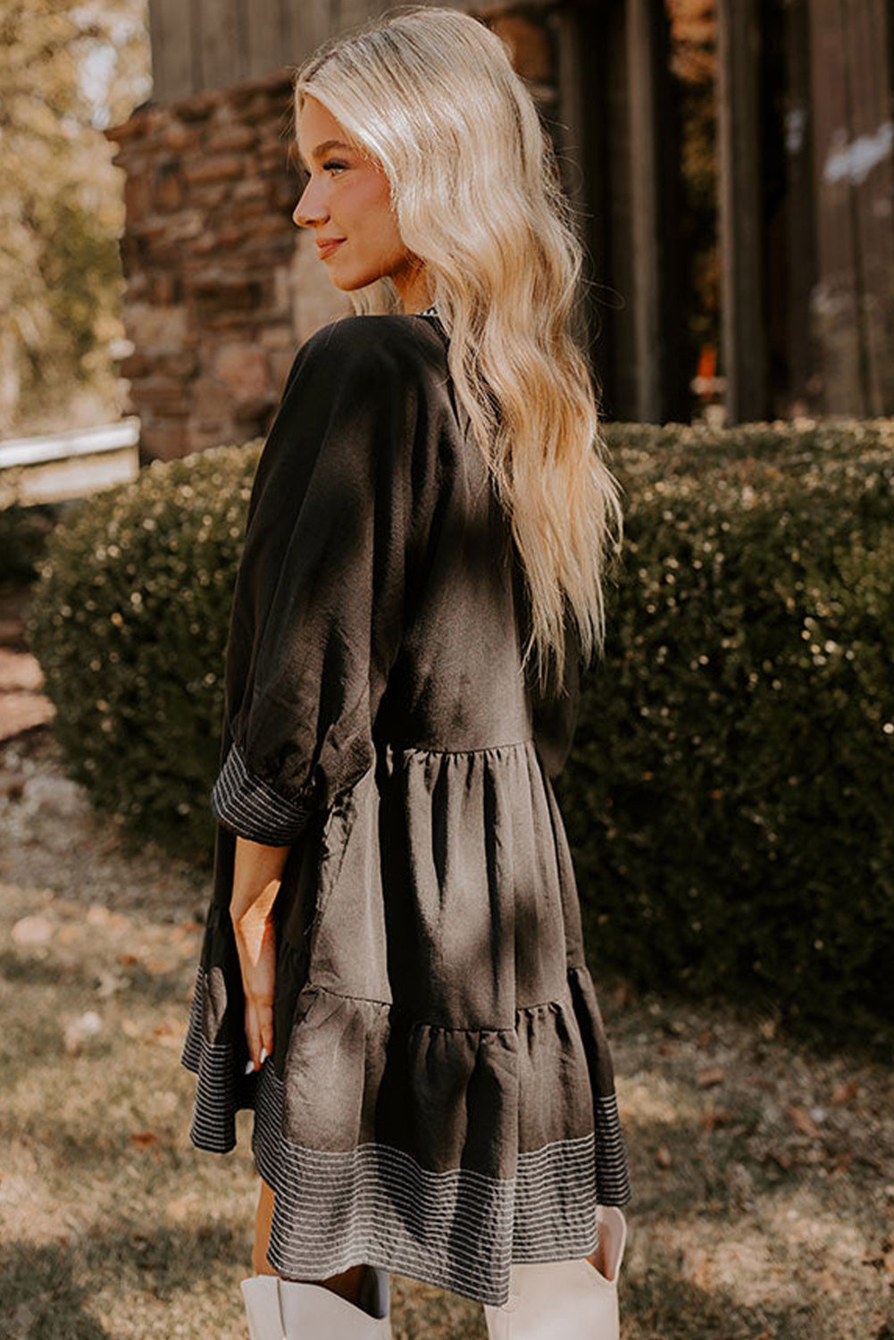 Jungle Green Contrast Stitched V Neck 3/4 Sleeve Swing Mini Dress