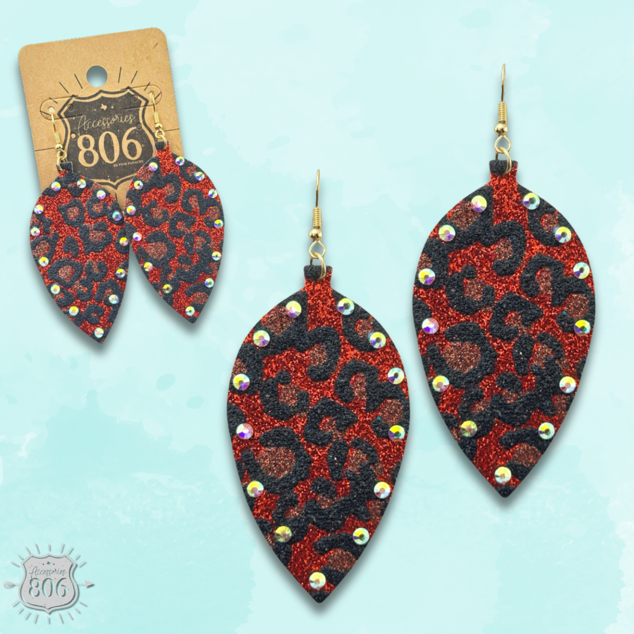 Petal shaped earring with rhinestones