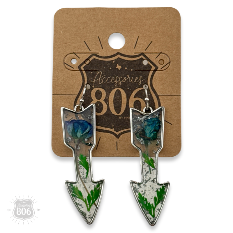 Pressed flower arrow earring