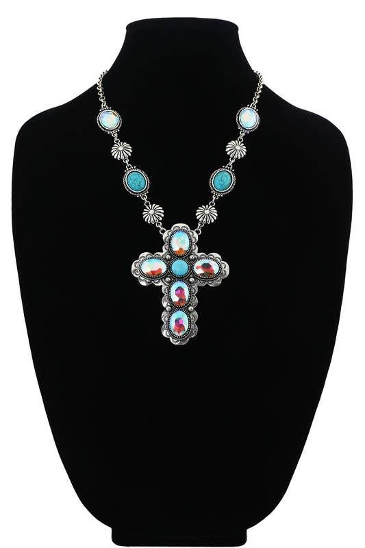Western Turquoise Crystal Cross Necklace : CRYSTAL(SBTQAB) / OS
