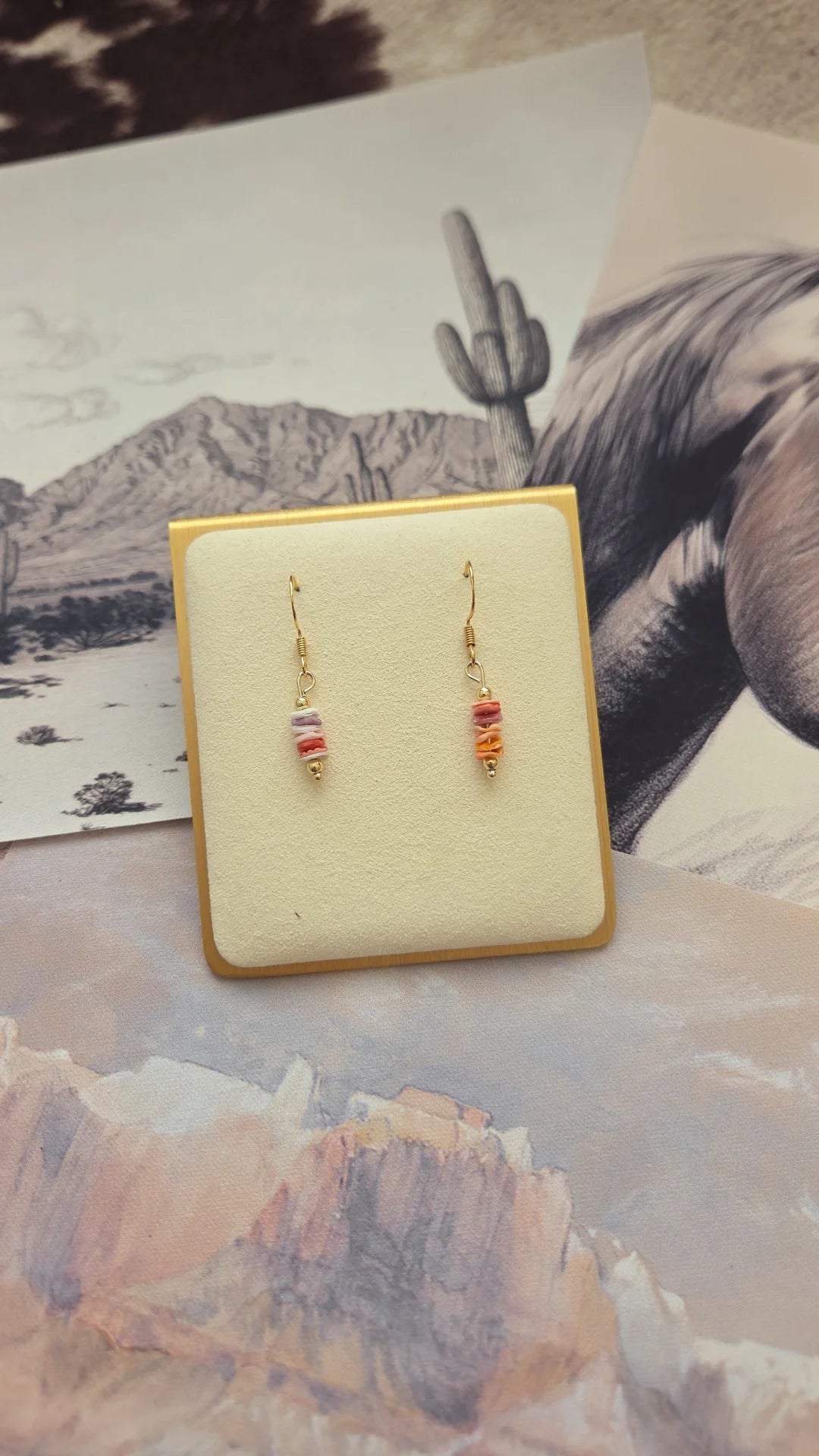 Golden il Lido dangles