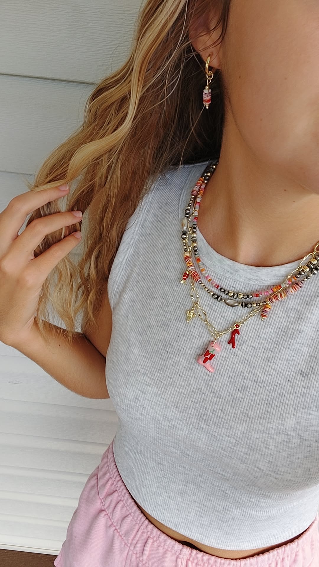 Golden il Lido dangles